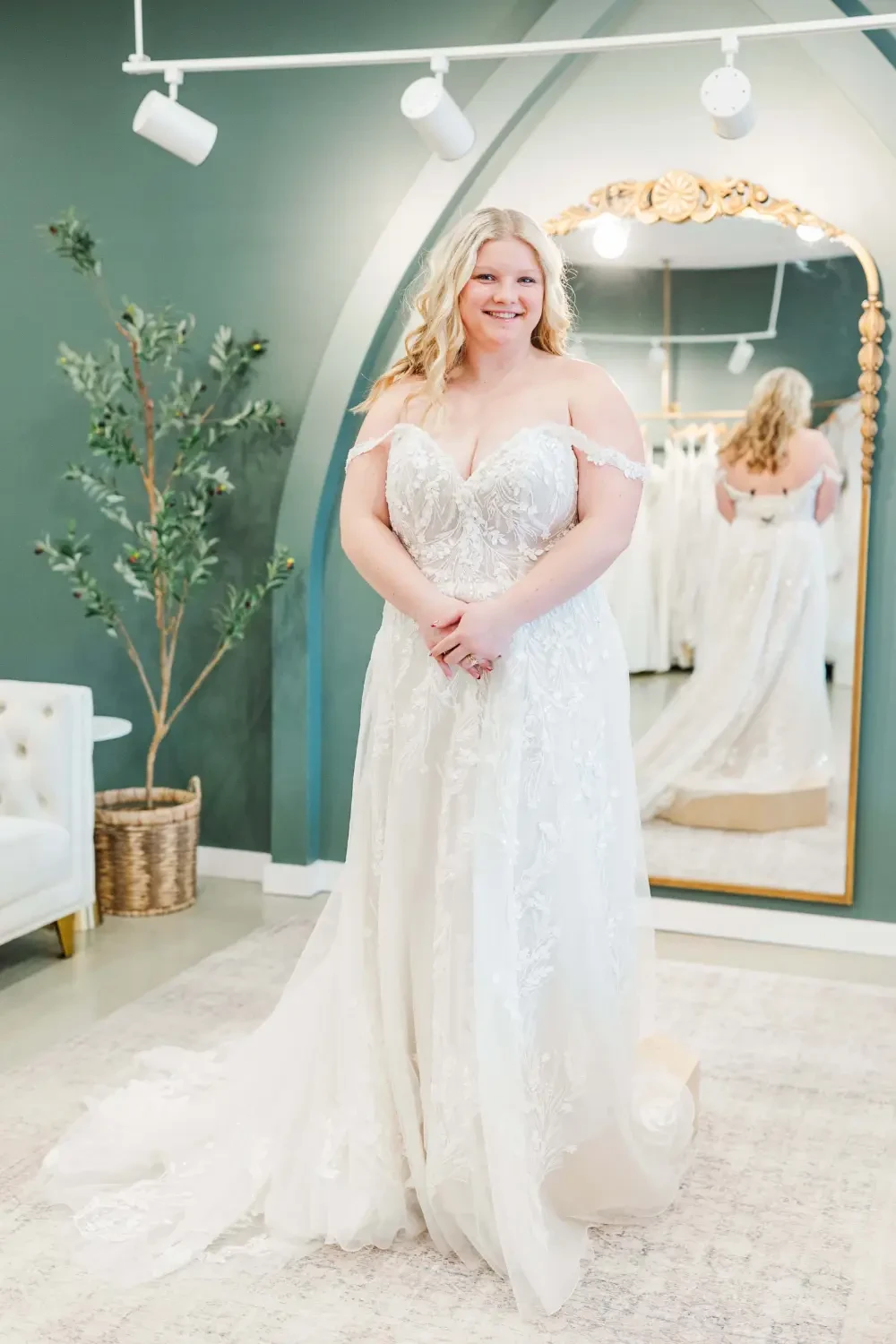 Gallery Image #slidesGrid12