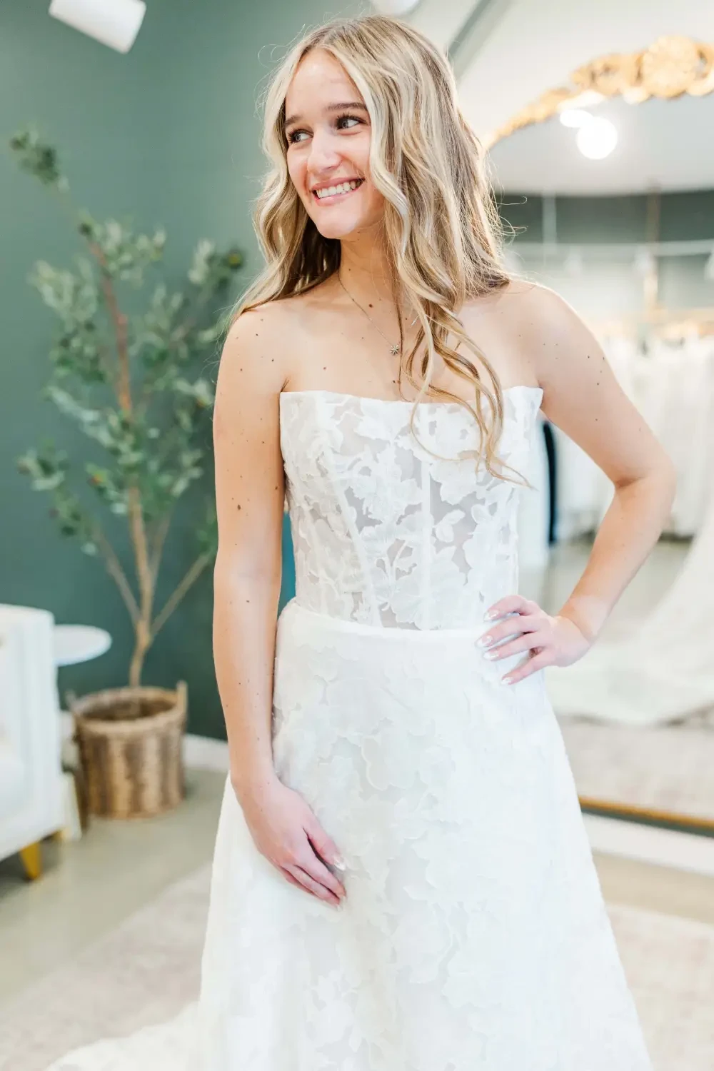 Gallery Image #slidesGrid1