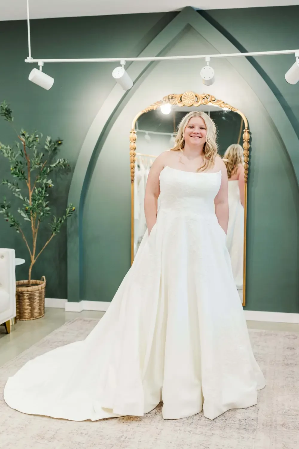 Gallery Image #slidesGrid56