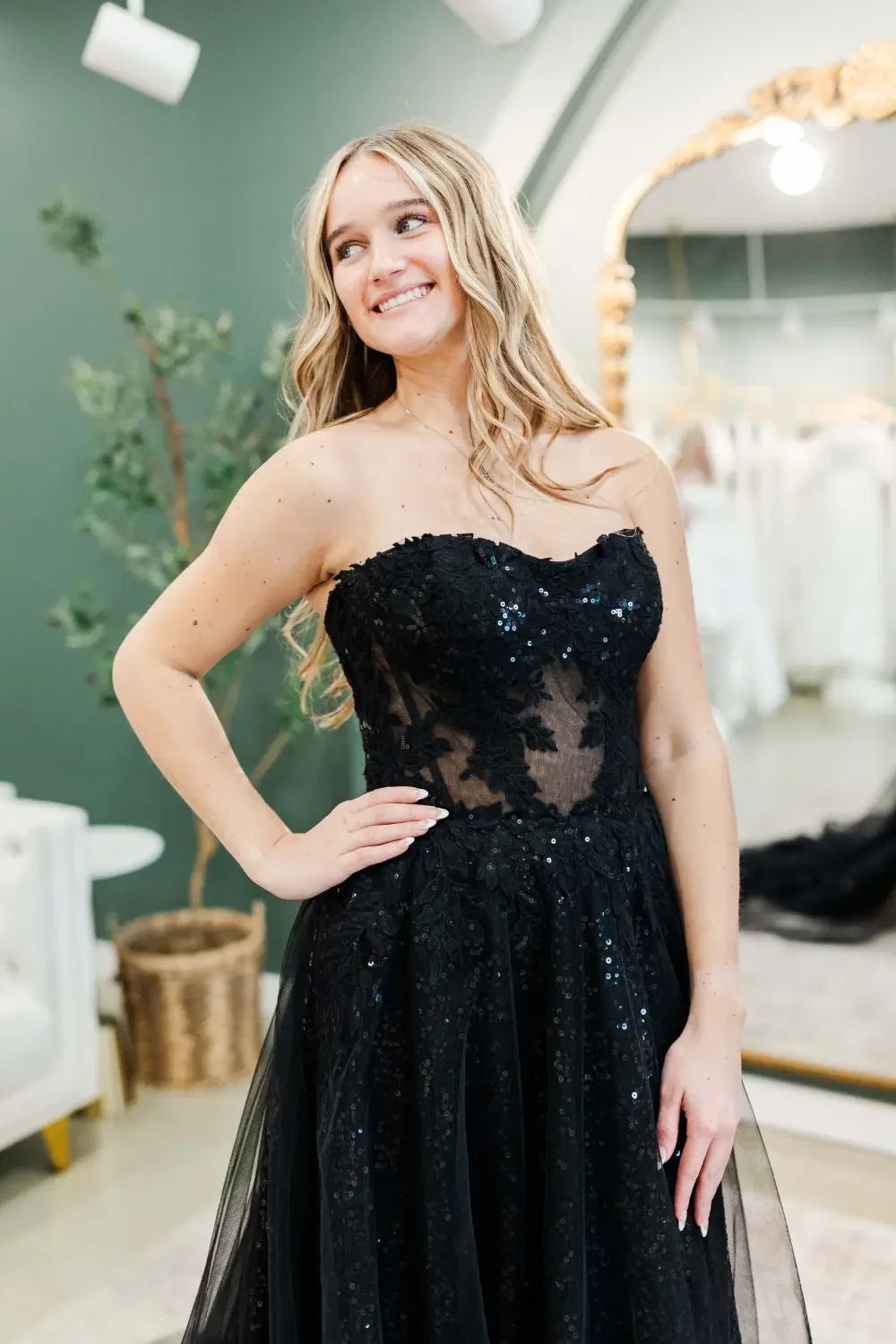 Gallery Image #slidesGrid27