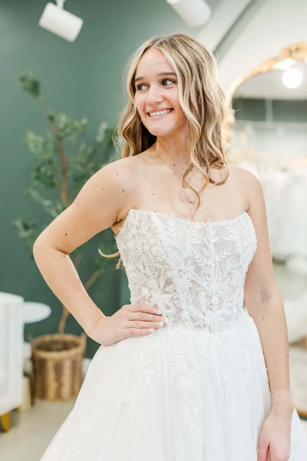 Gallery Image #slidesGrid24