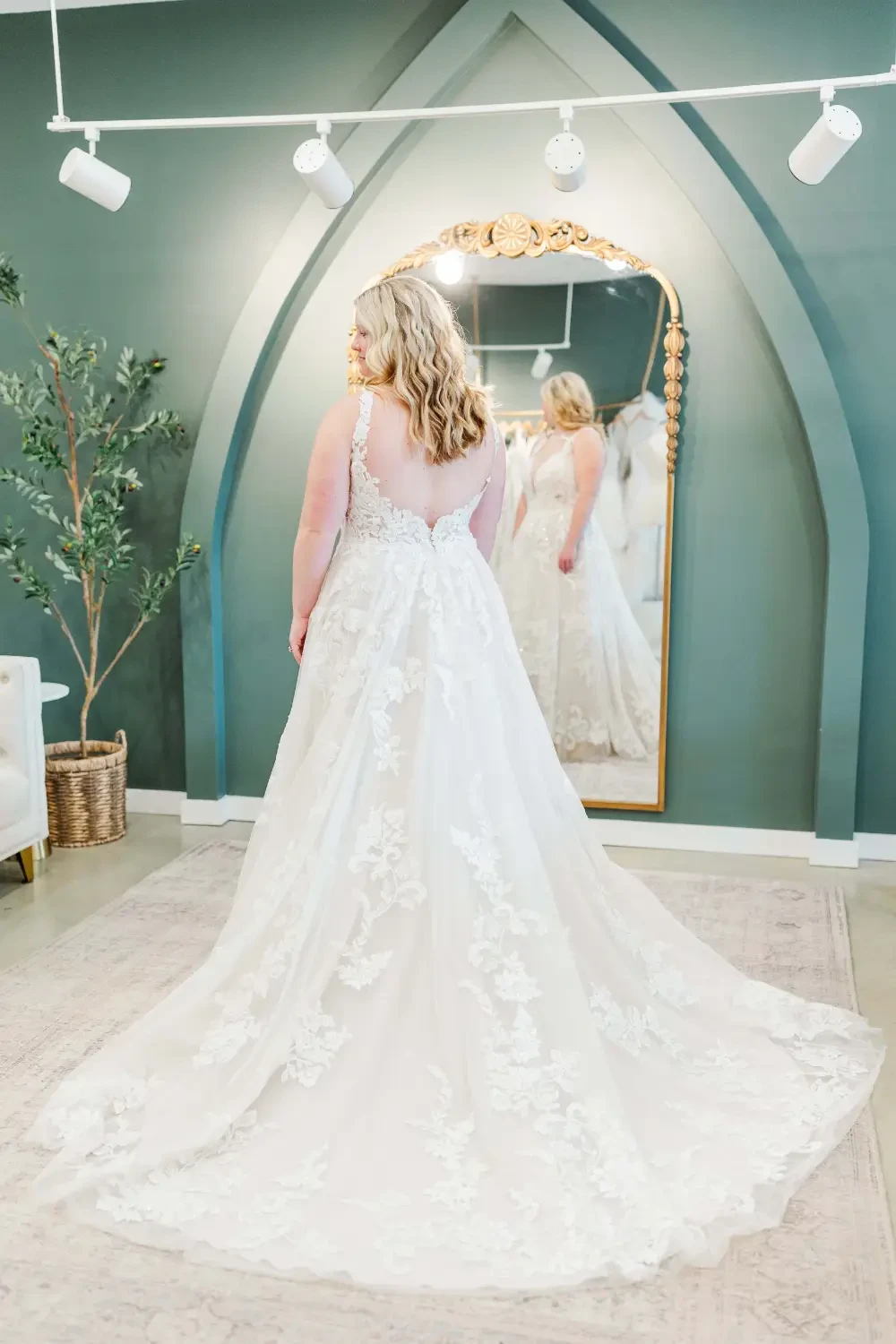 Gallery Image #slidesGrid41