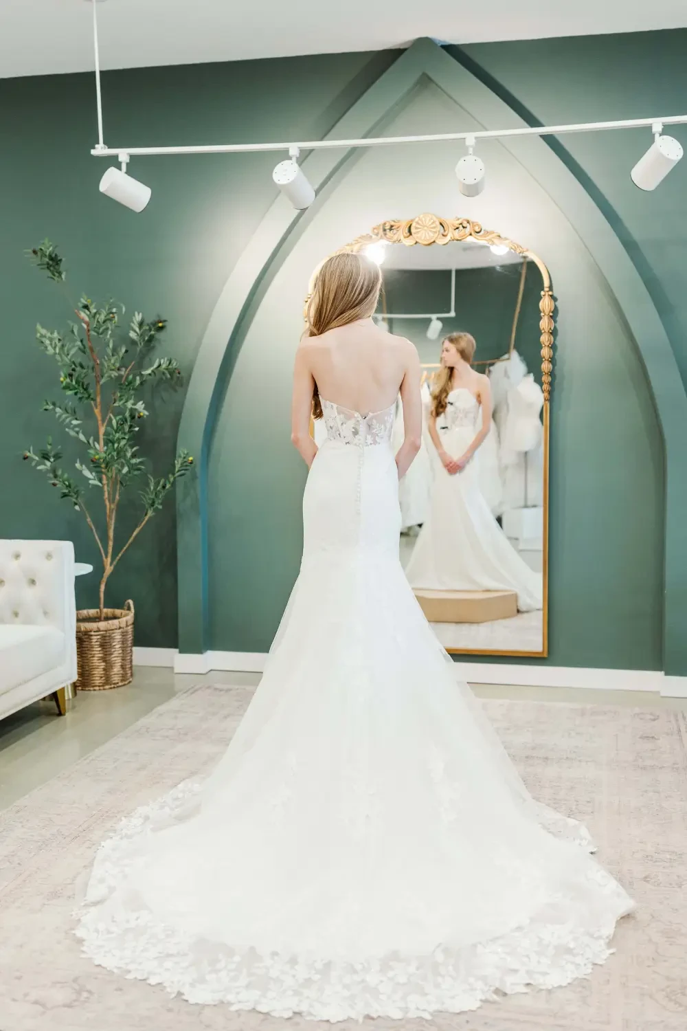 Gallery Image #slidesGrid21