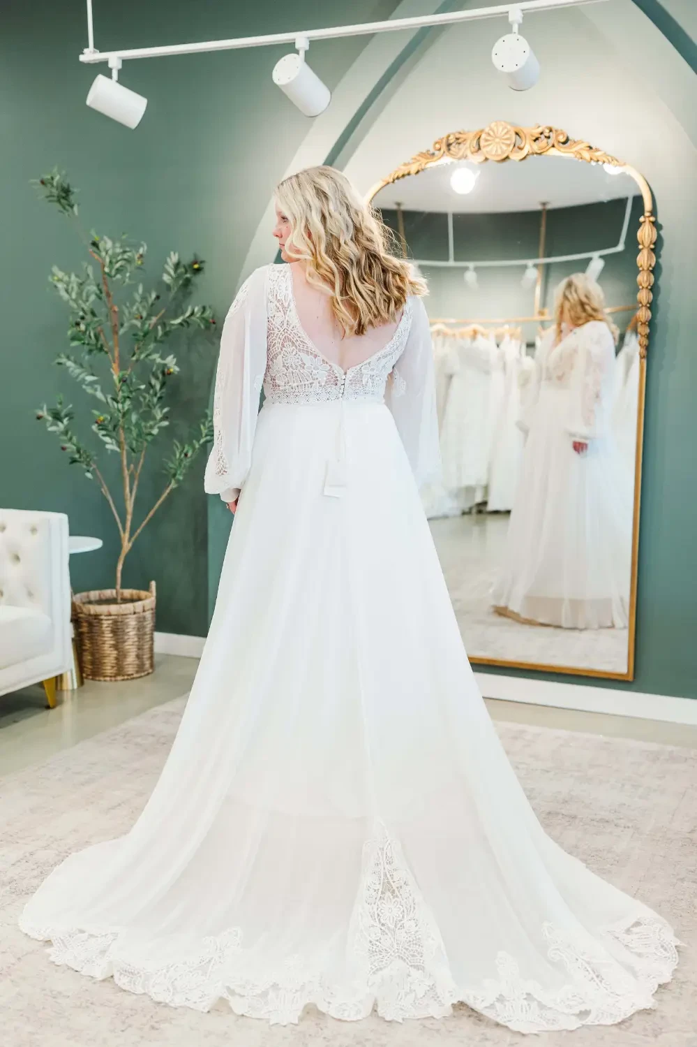 Gallery Image #slidesGrid12