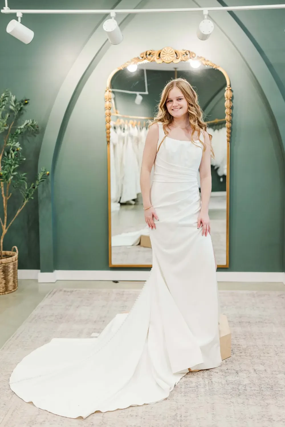 Gallery Image #slidesGrid54