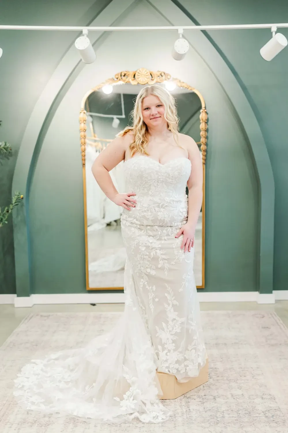 Gallery Image #slidesGrid51