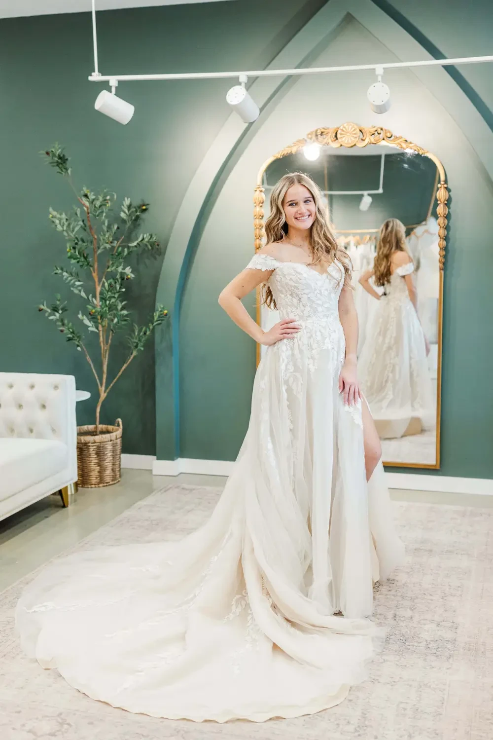 Gallery Image #slidesGrid17