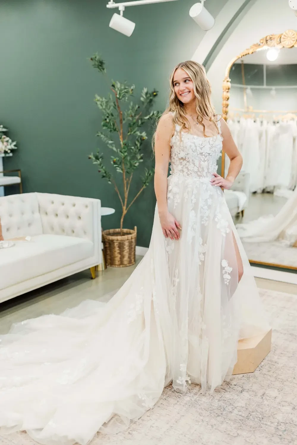 Gallery Image #slidesGrid70