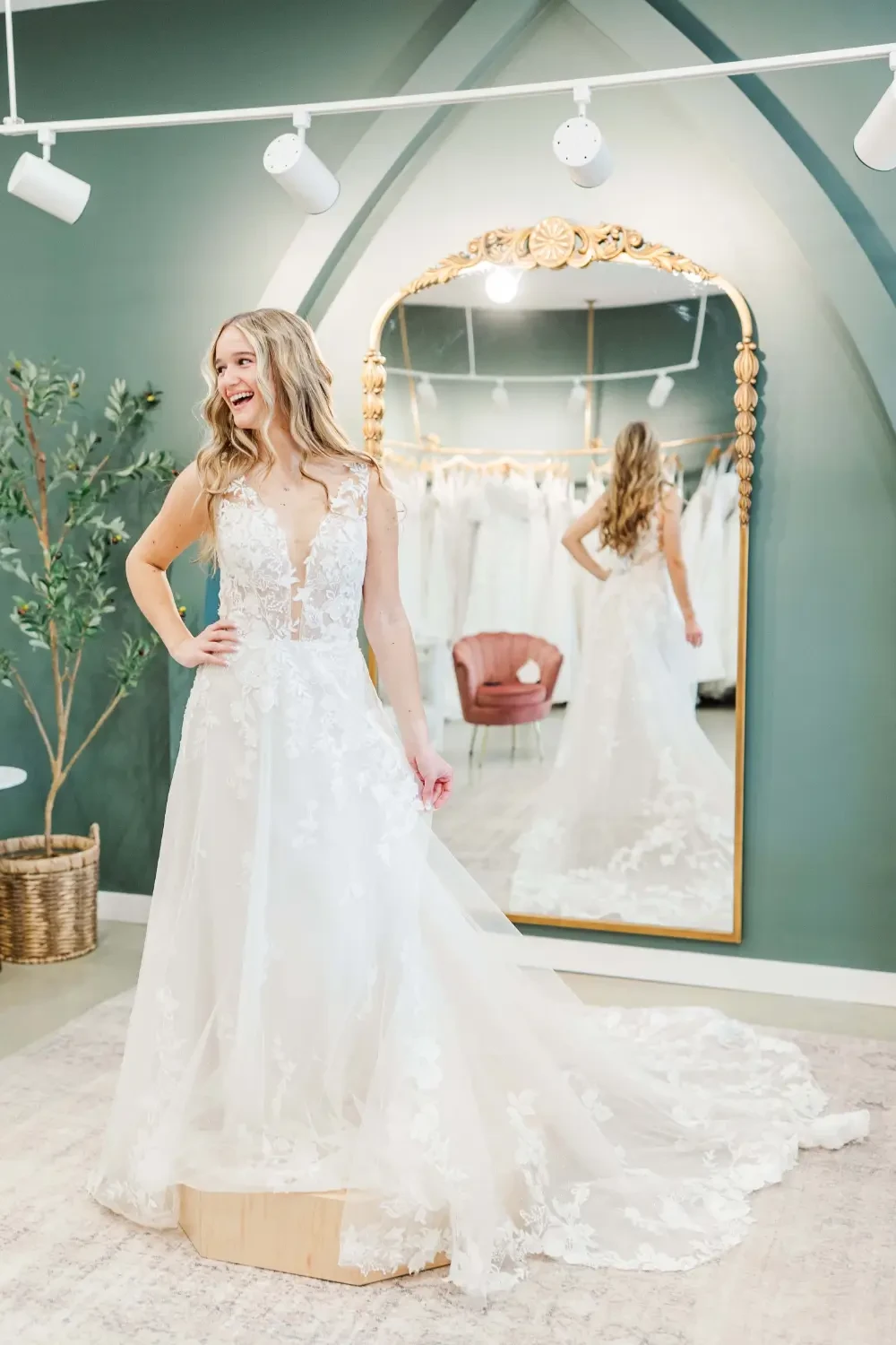 Gallery Image #slidesGrid1