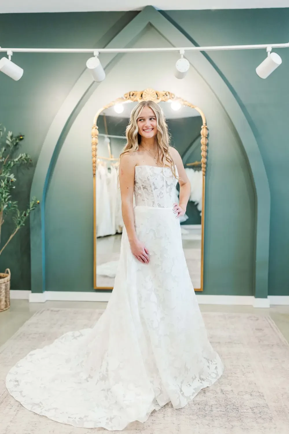 Gallery Image #slidesGrid2