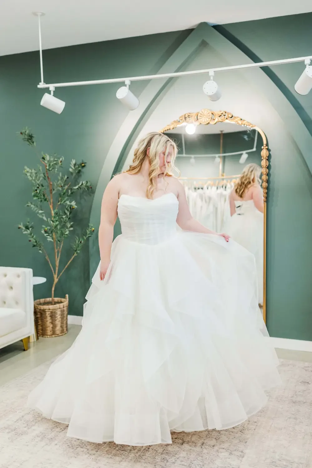 Gallery Image #slidesGrid31