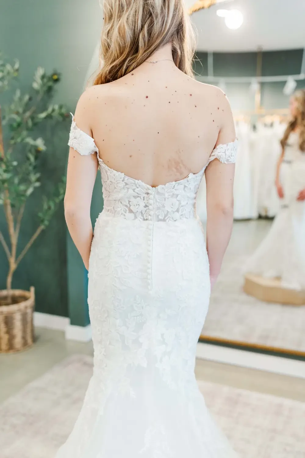 Gallery Image #slidesGrid32