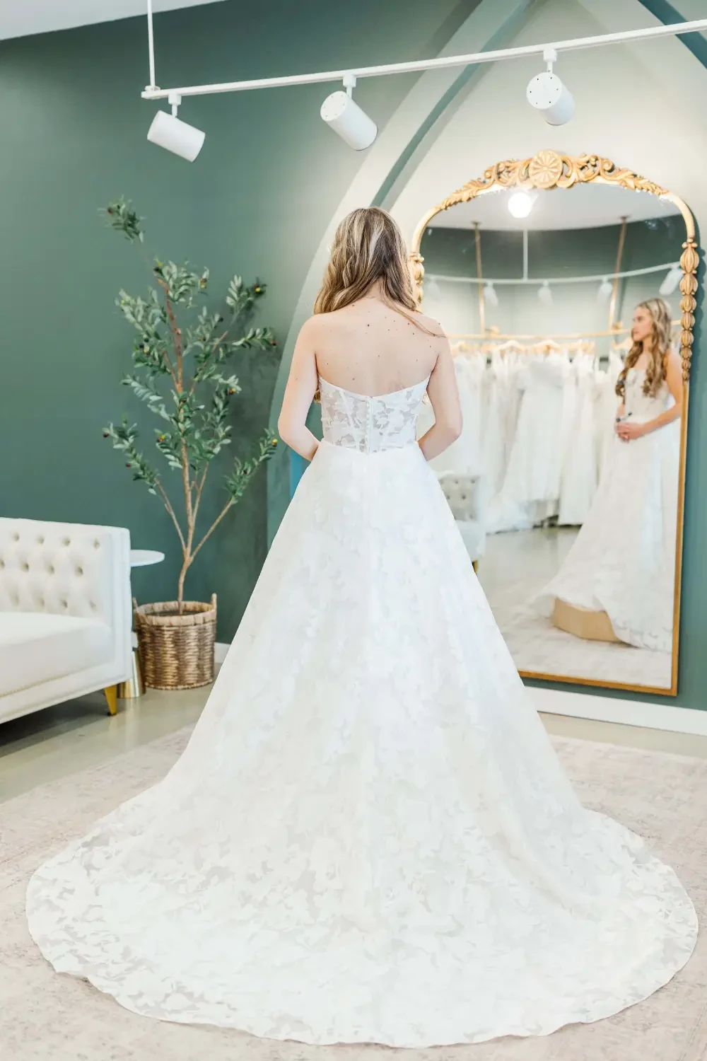 Gallery Image #slidesGrid9