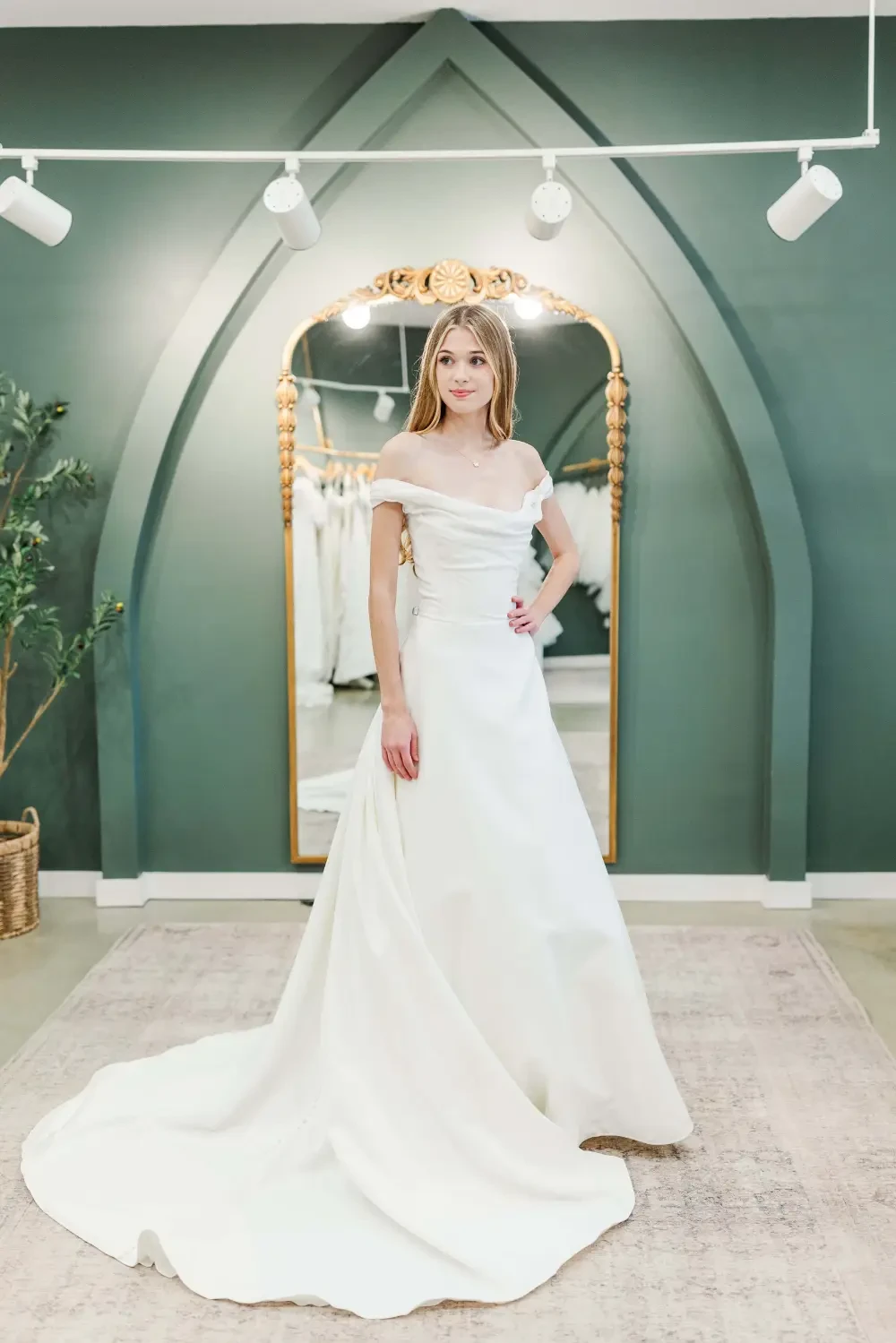 Gallery Image #slidesGrid47