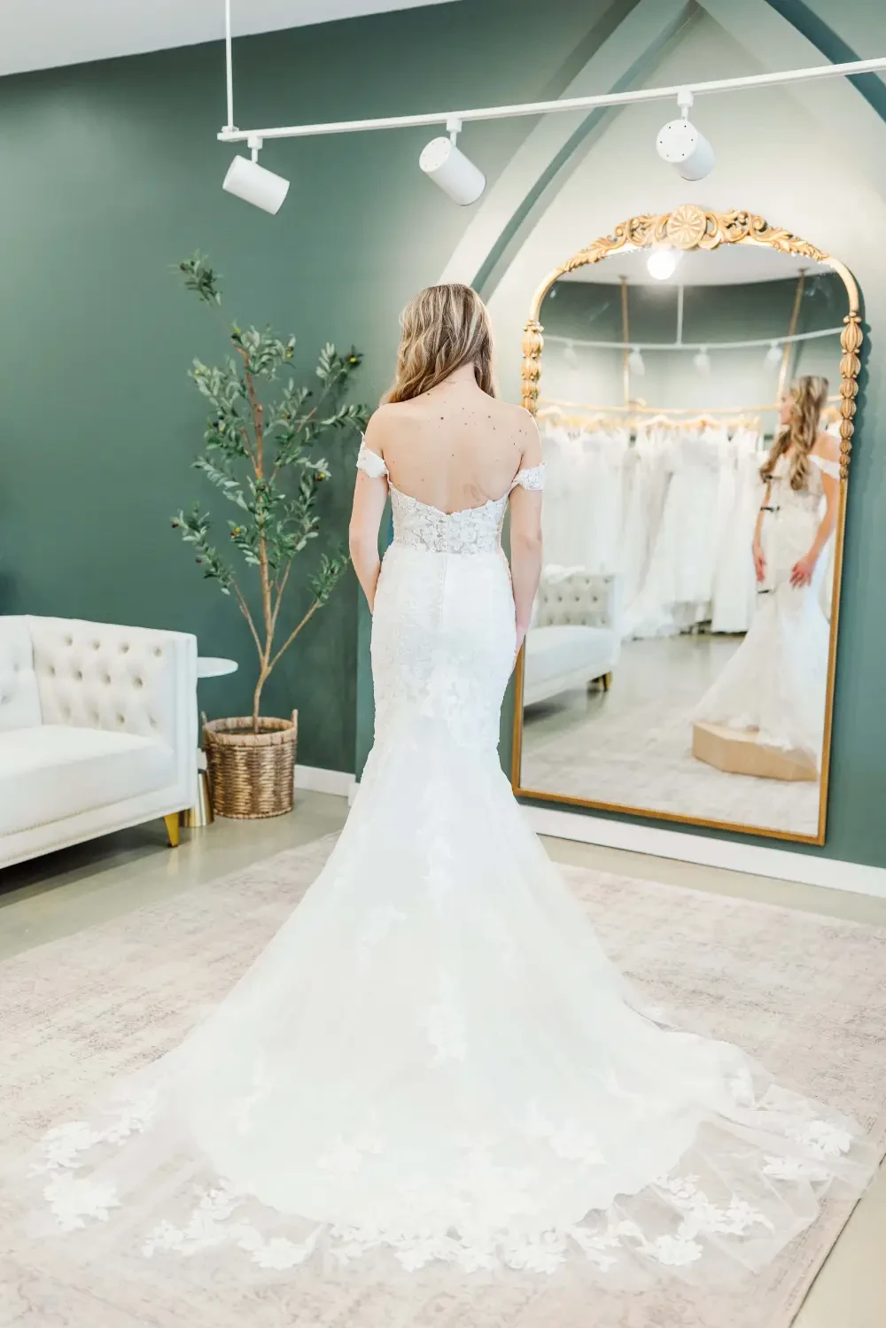 Gallery Image #slidesGrid31