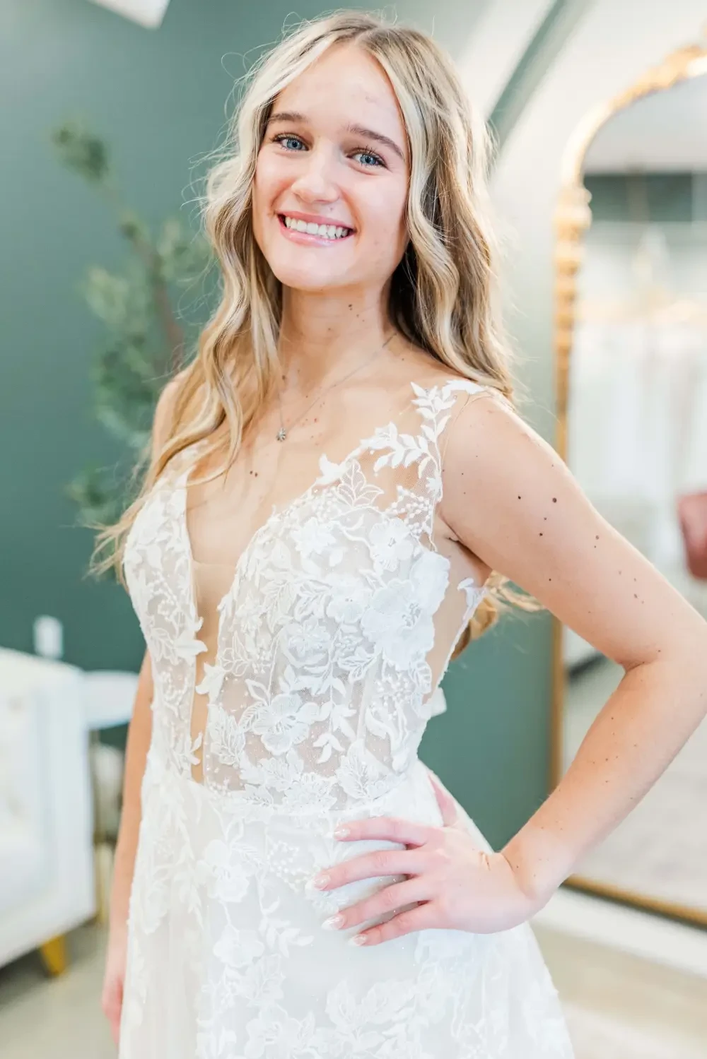 Gallery Image #slidesGrid4